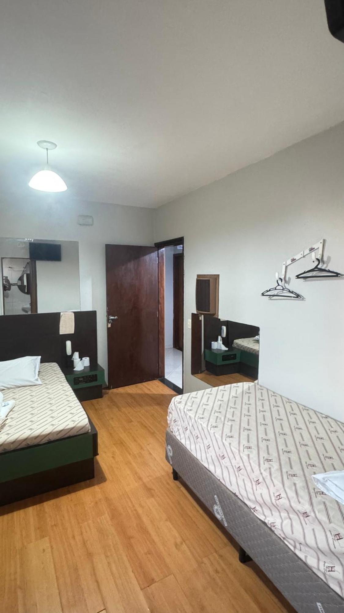 Hotel Karisma 2, Butanta Сао Паоло Екстериор снимка